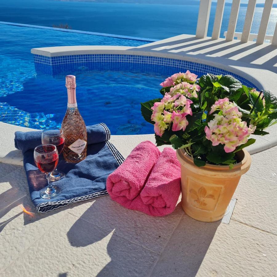 Sea View Luxury Apart Hotel Villa Conte With Swiming Pool And Romantic Spa Podstrana Kültér fotó