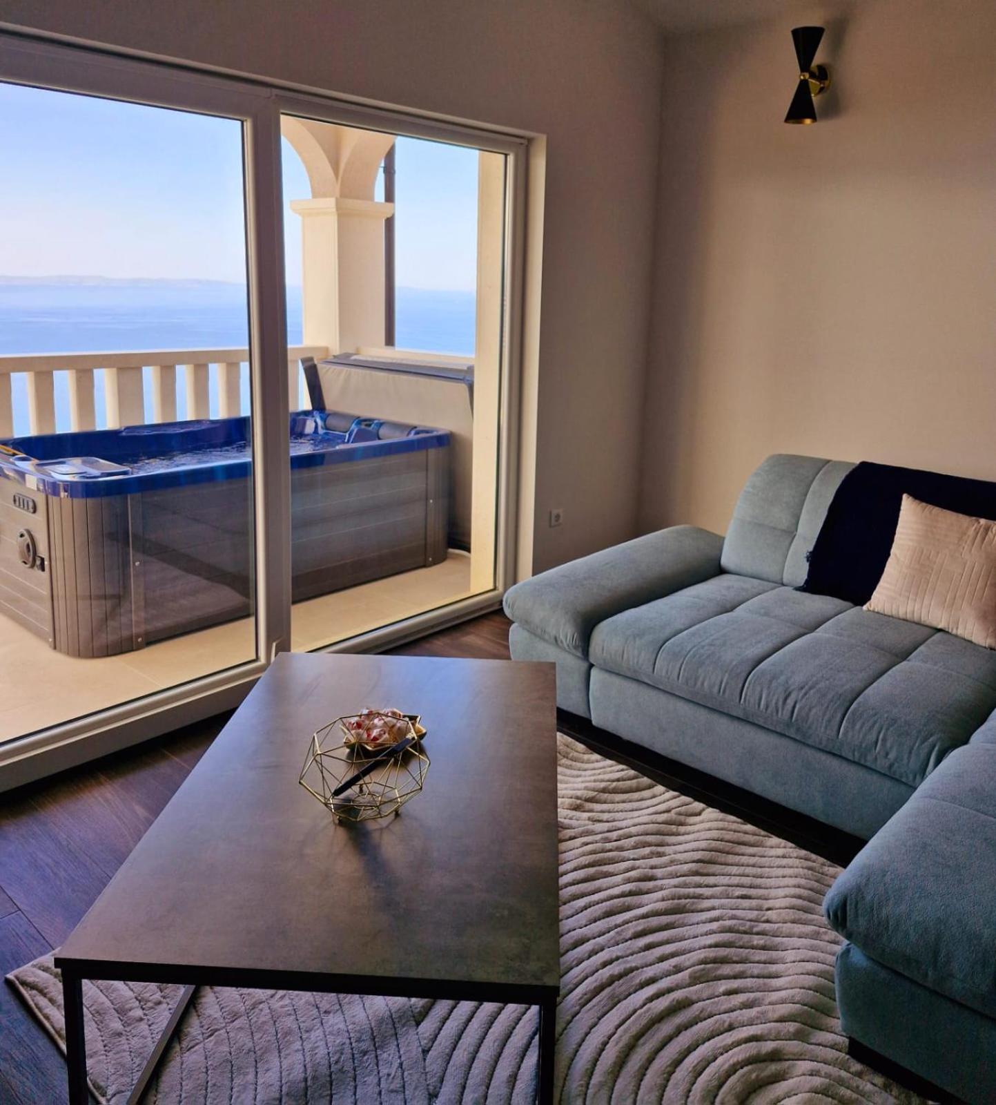 Sea View Luxury Apart Hotel Villa Conte With Swiming Pool And Romantic Spa Podstrana Kültér fotó