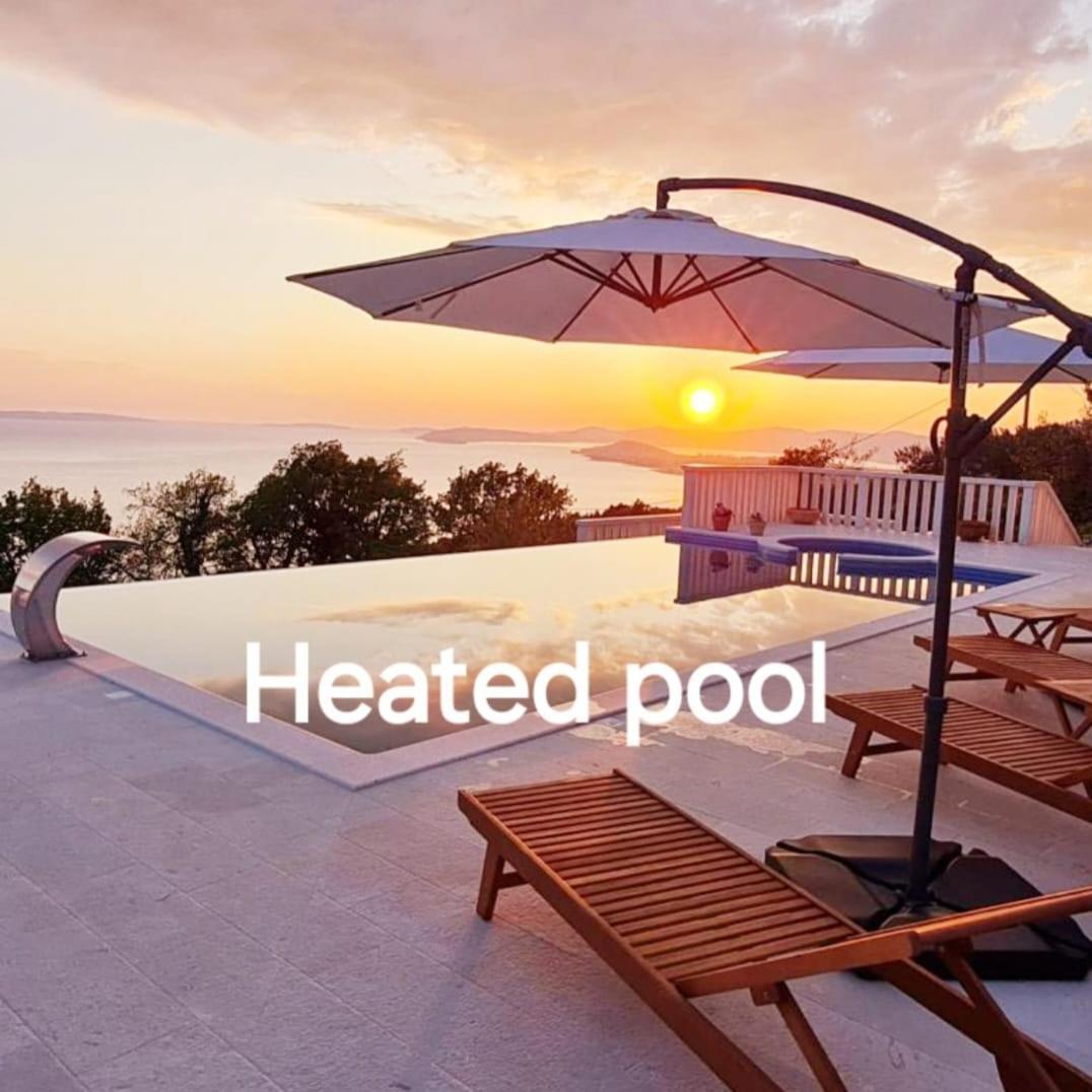 Sea View Luxury Apart Hotel Villa Conte With Swiming Pool And Romantic Spa Podstrana Kültér fotó